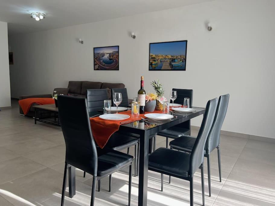 Modern Apartment In Marsaskala Exterior foto